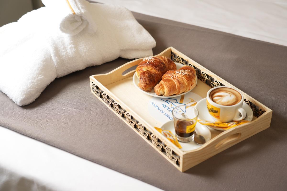 La colazione di NAPOLITANO ROOMS POMPEI/SCAFATI