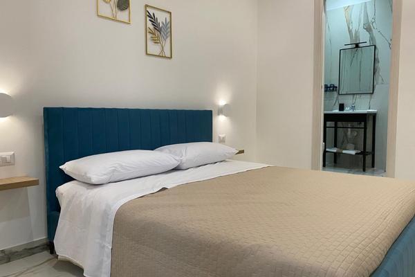 Napoli Station Rooms