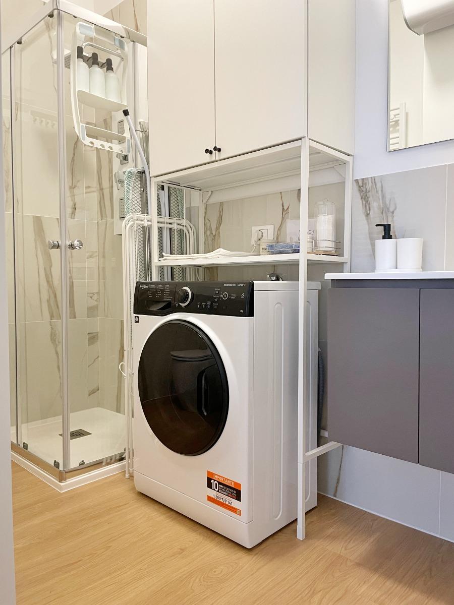 bagno con lavatrice