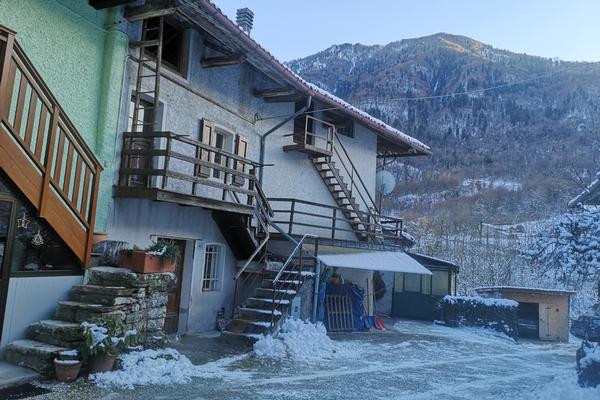 Casa vacanze intera in un bel villaggio