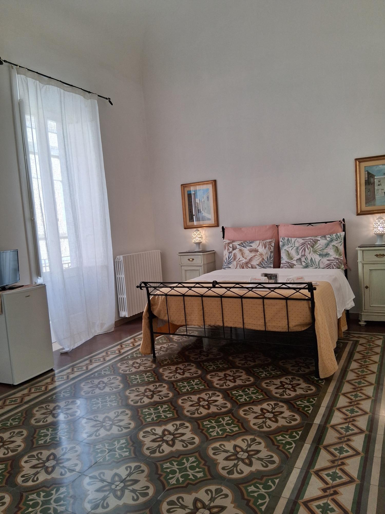 Stanza Matrimoniale con bagno privato esterno
