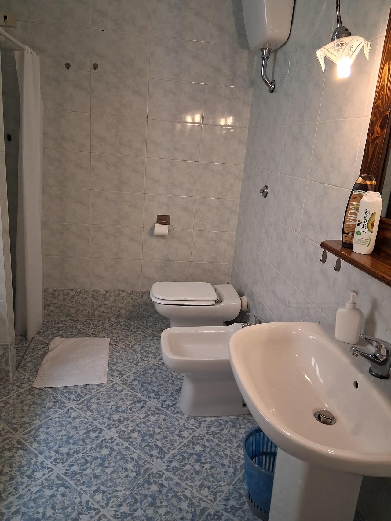 bagno esterno privato