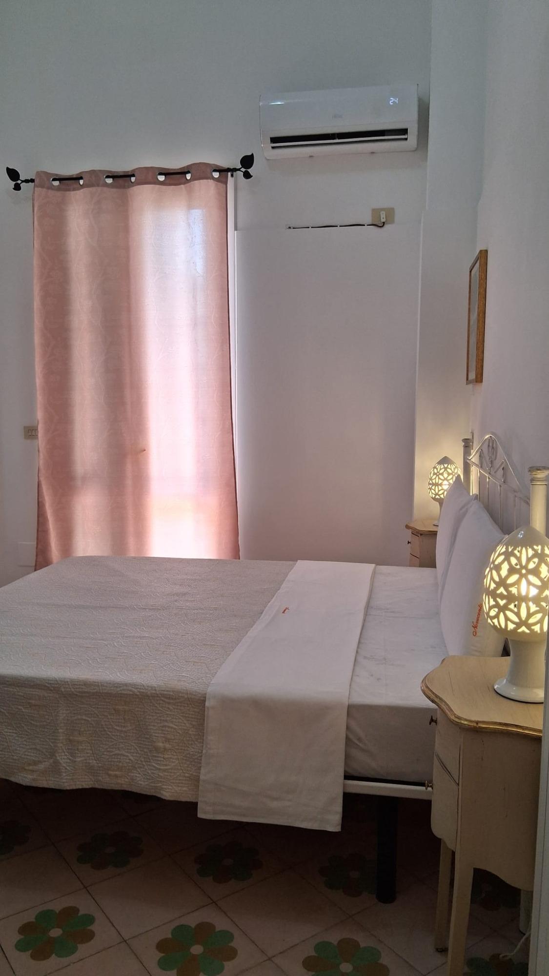 stanza matrimoniale basic economic con bagno interno