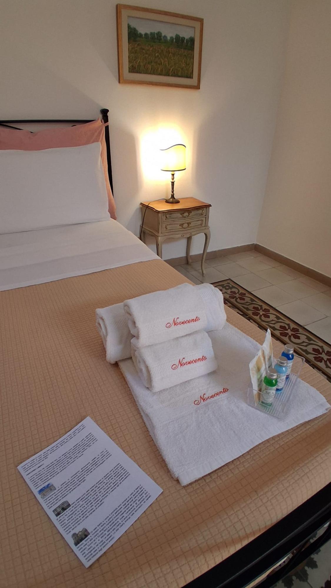 stanza matrimoniale classic con bagno interno