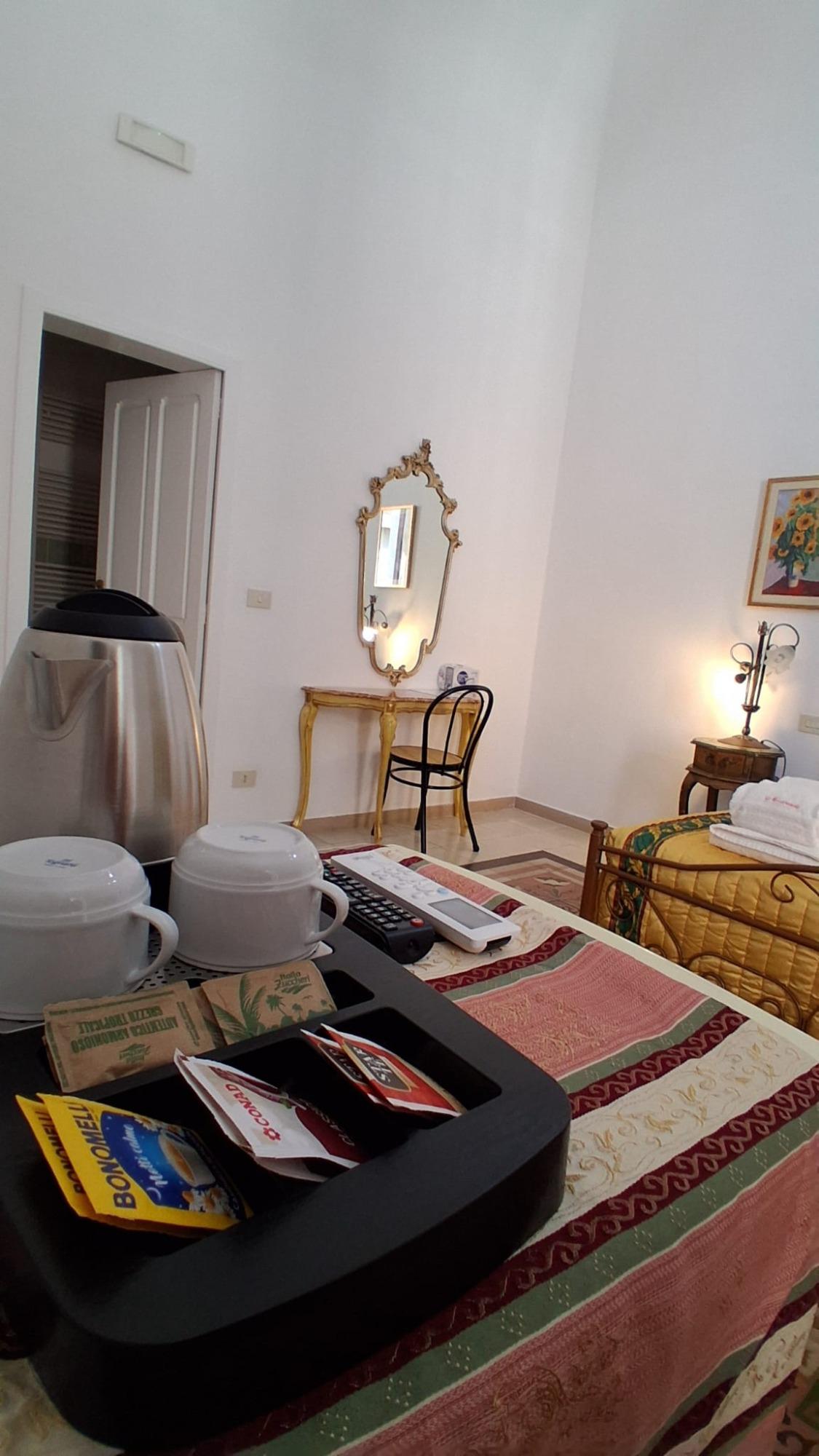 stanza matrimoniale con bagno interno