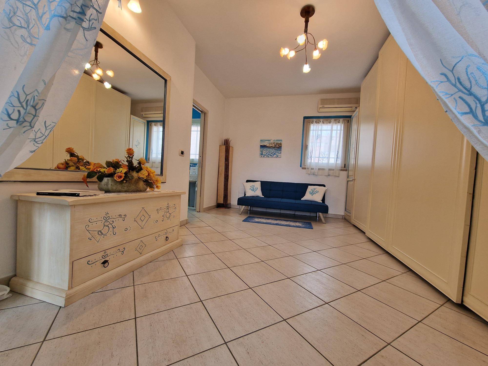 Zona giorno con divano letto matrimoniale