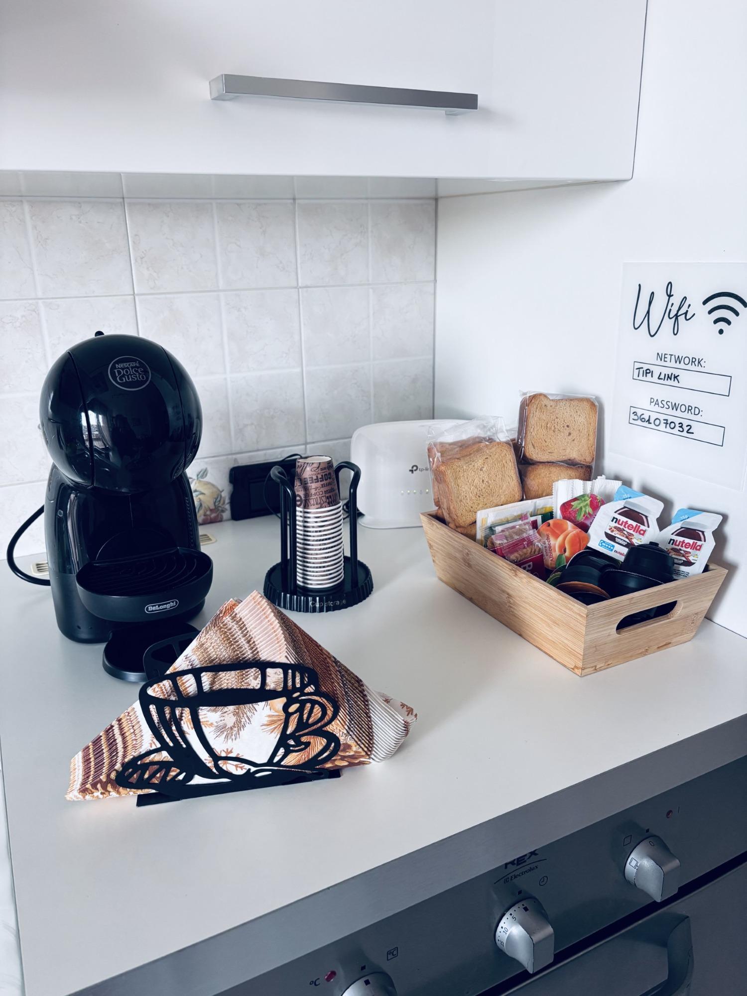 Macchina del caffè e capsule sempre disponibili