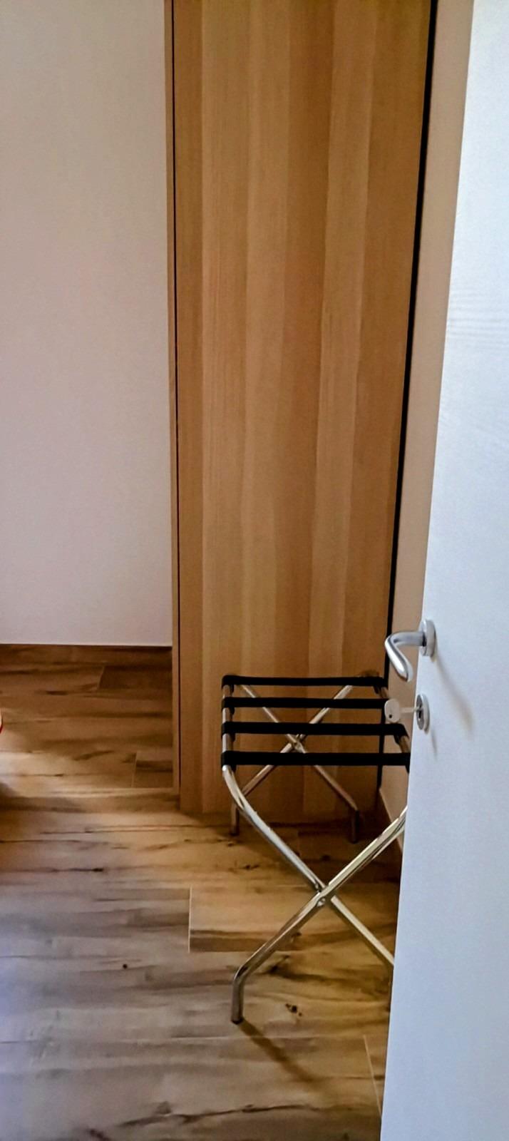 Camera principae porta valigie