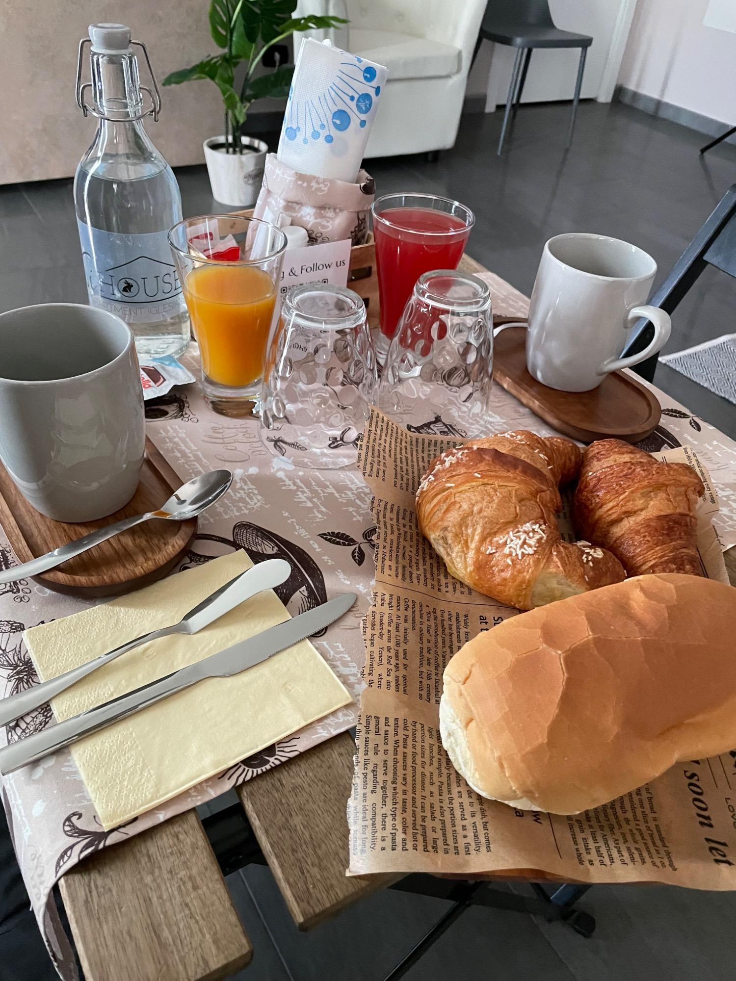 La colazione di XIHOUSE BED & APARTMENT