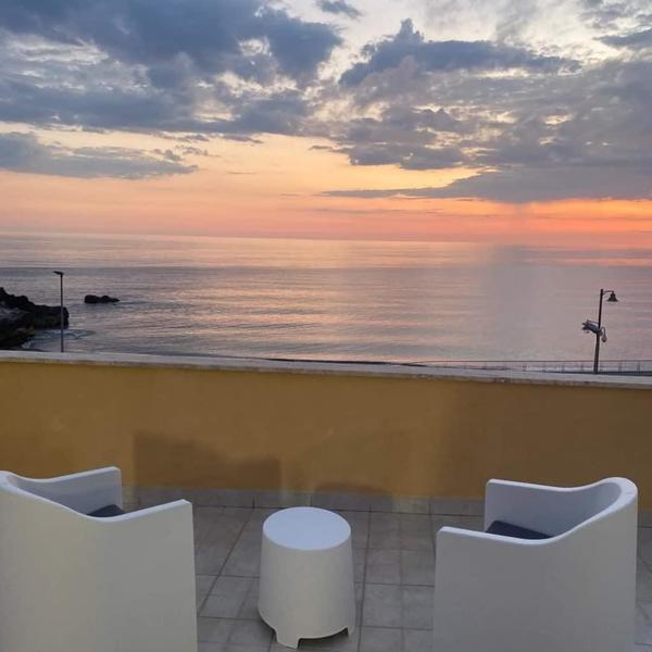  B&B Monello Beach