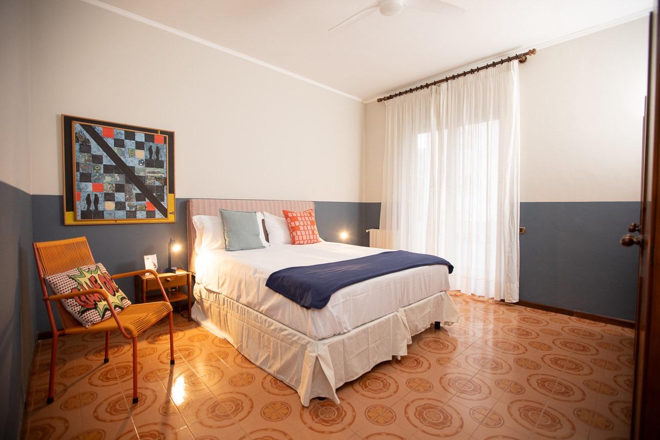 camera BLU - letto matrimoniale divisibile a scelta.