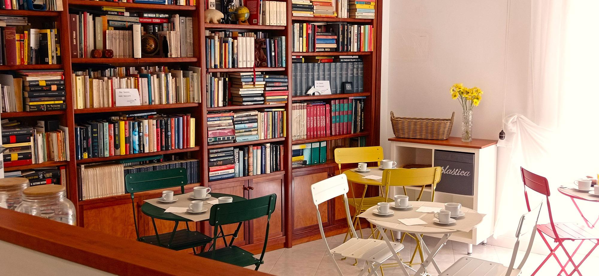 La colazione di 4 CAMERE BEDROOMS