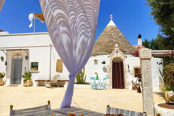 Rebea Trulli Home