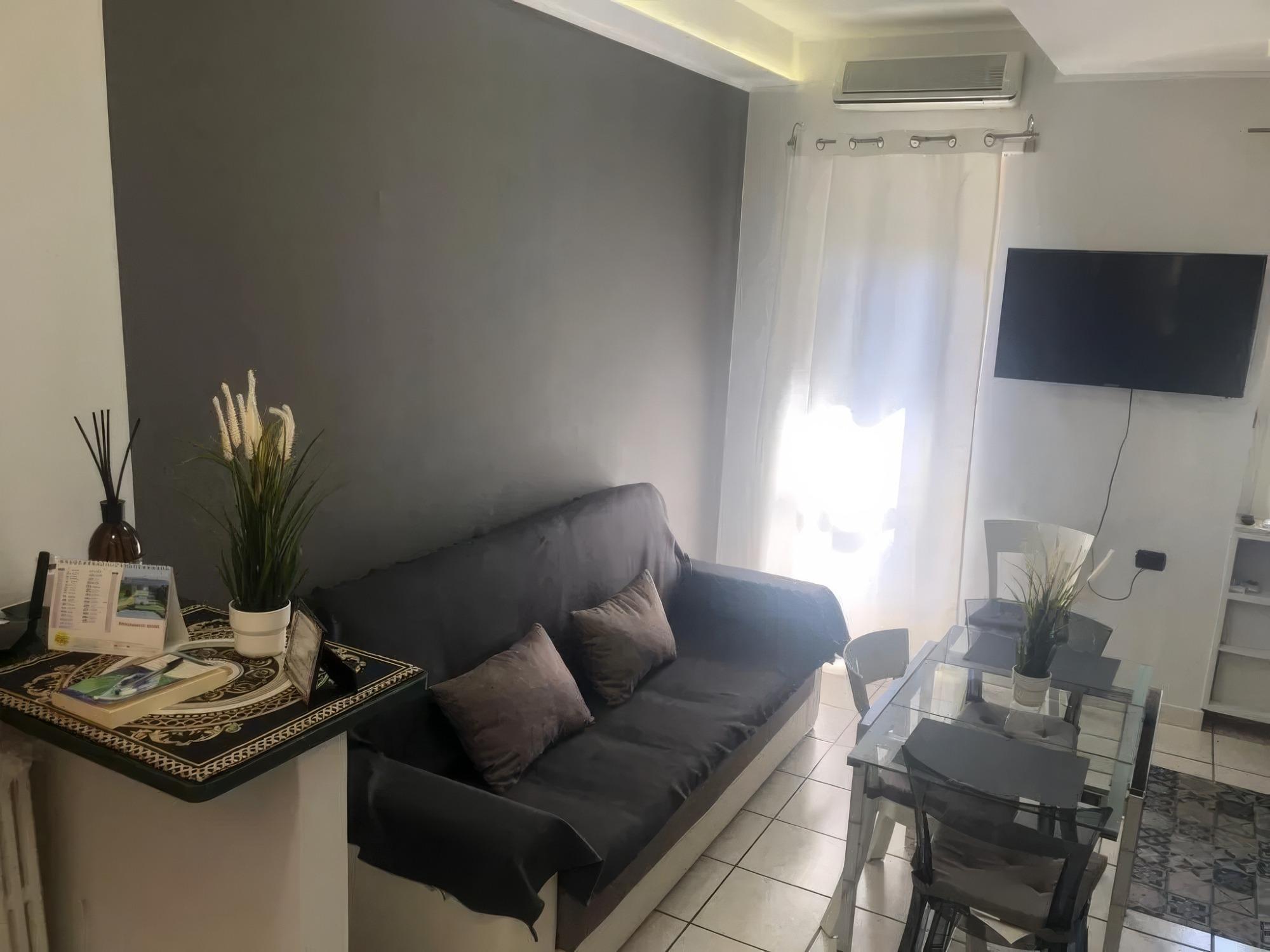 Divano letto matrimoniale in cucina