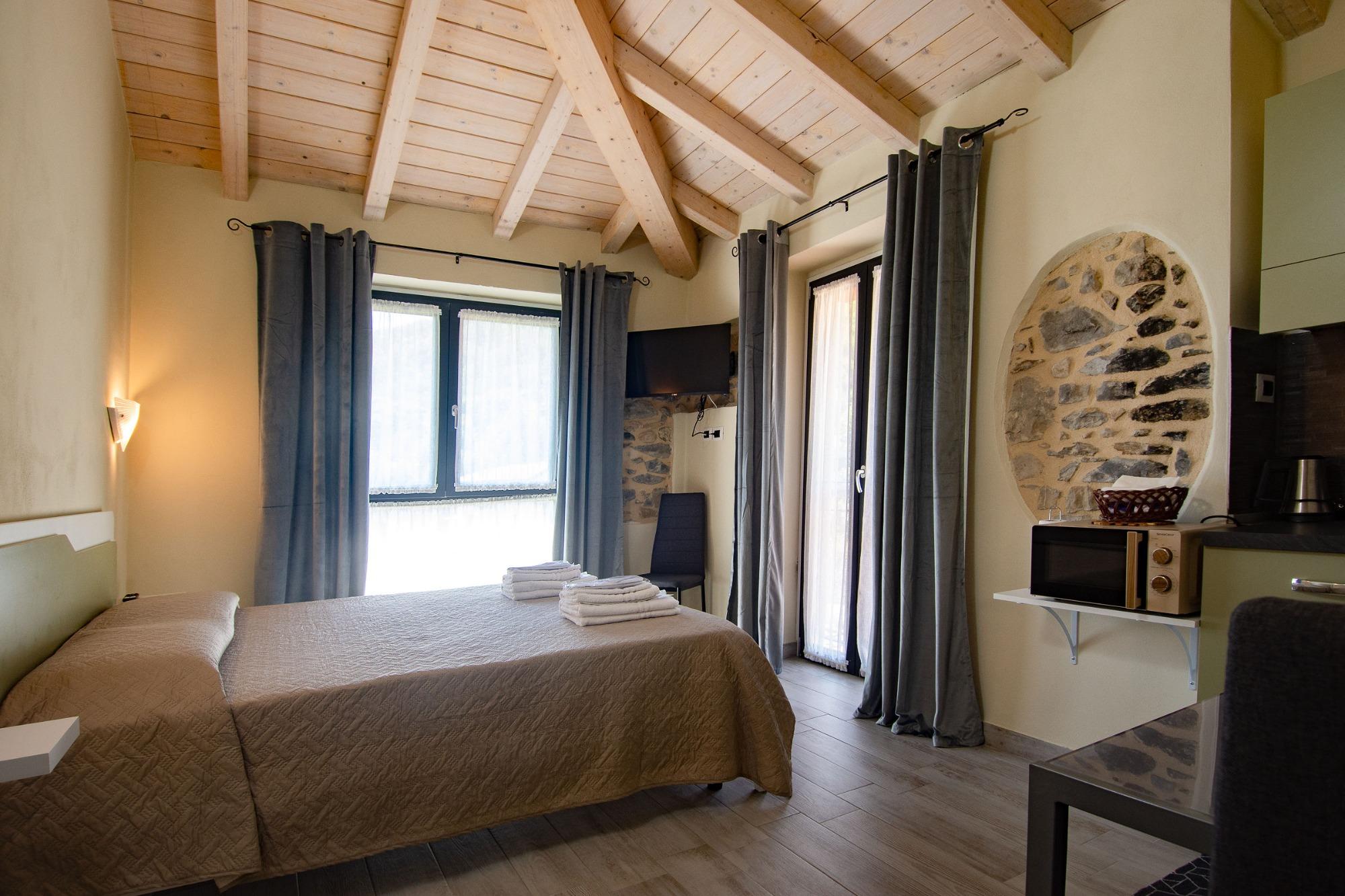 Vista paese Rocchetta nervina