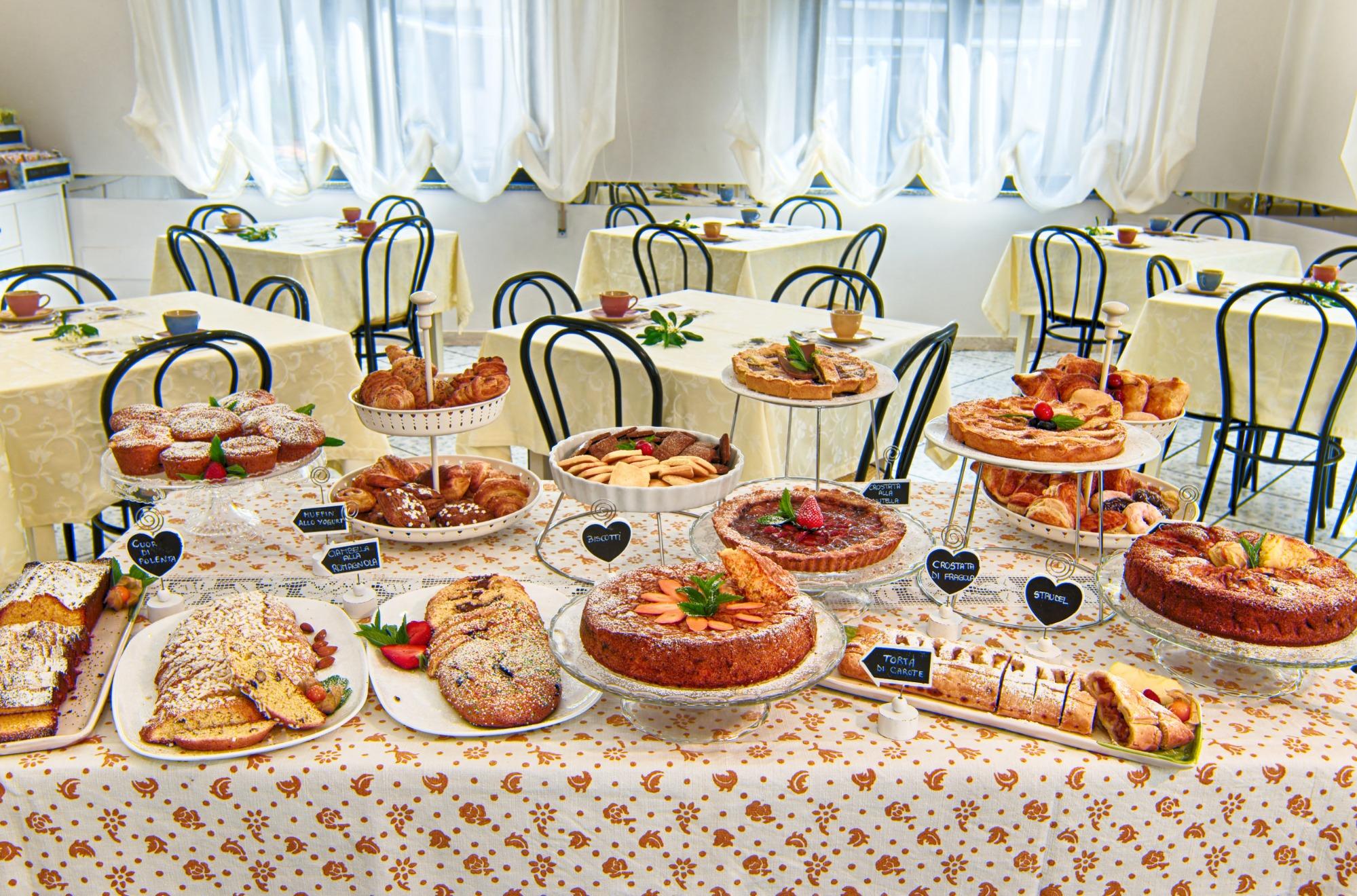 La colazione di HOTEL VILLA ZAVATTA