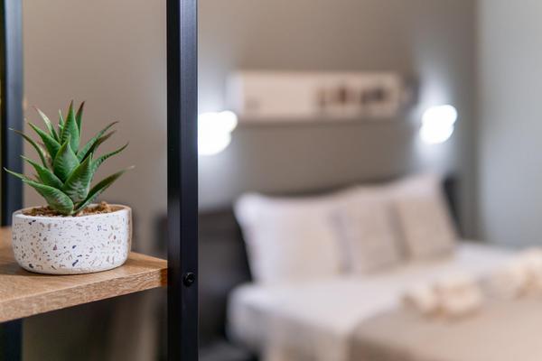 Aurelia Garden Suite