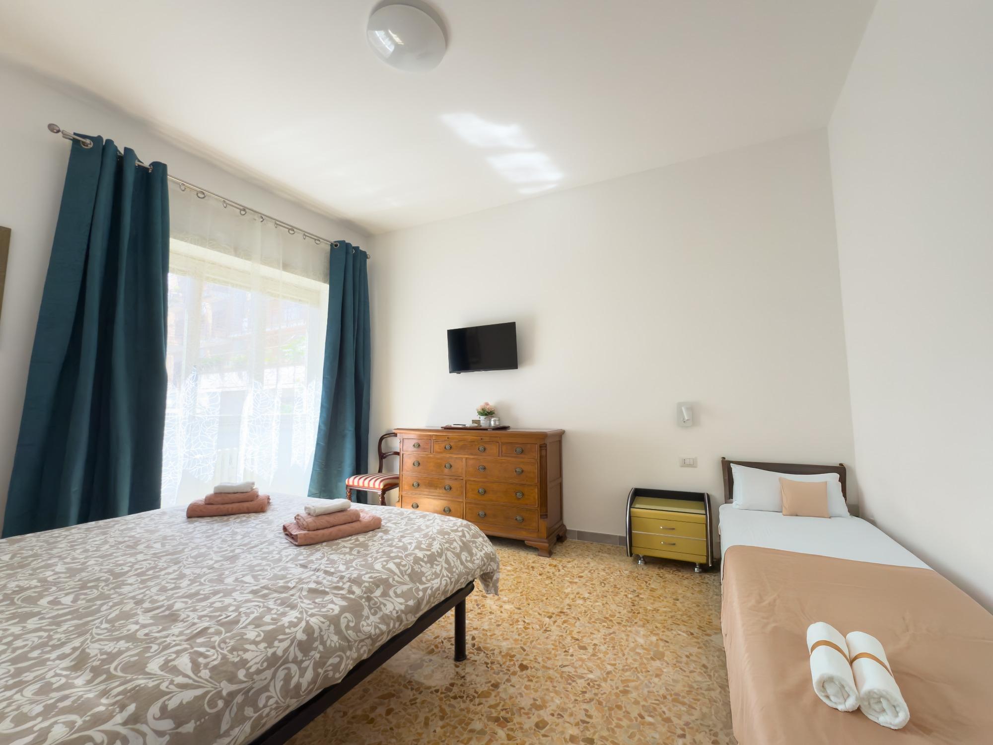 Camera da letto tripla