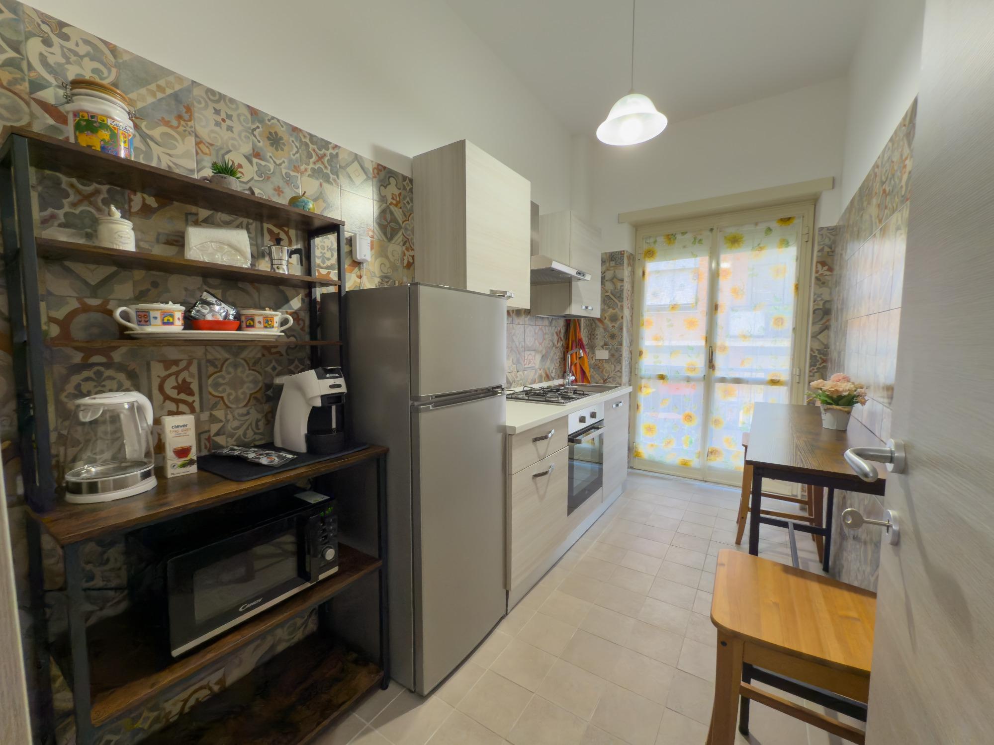 Cucina completa e attrezzata