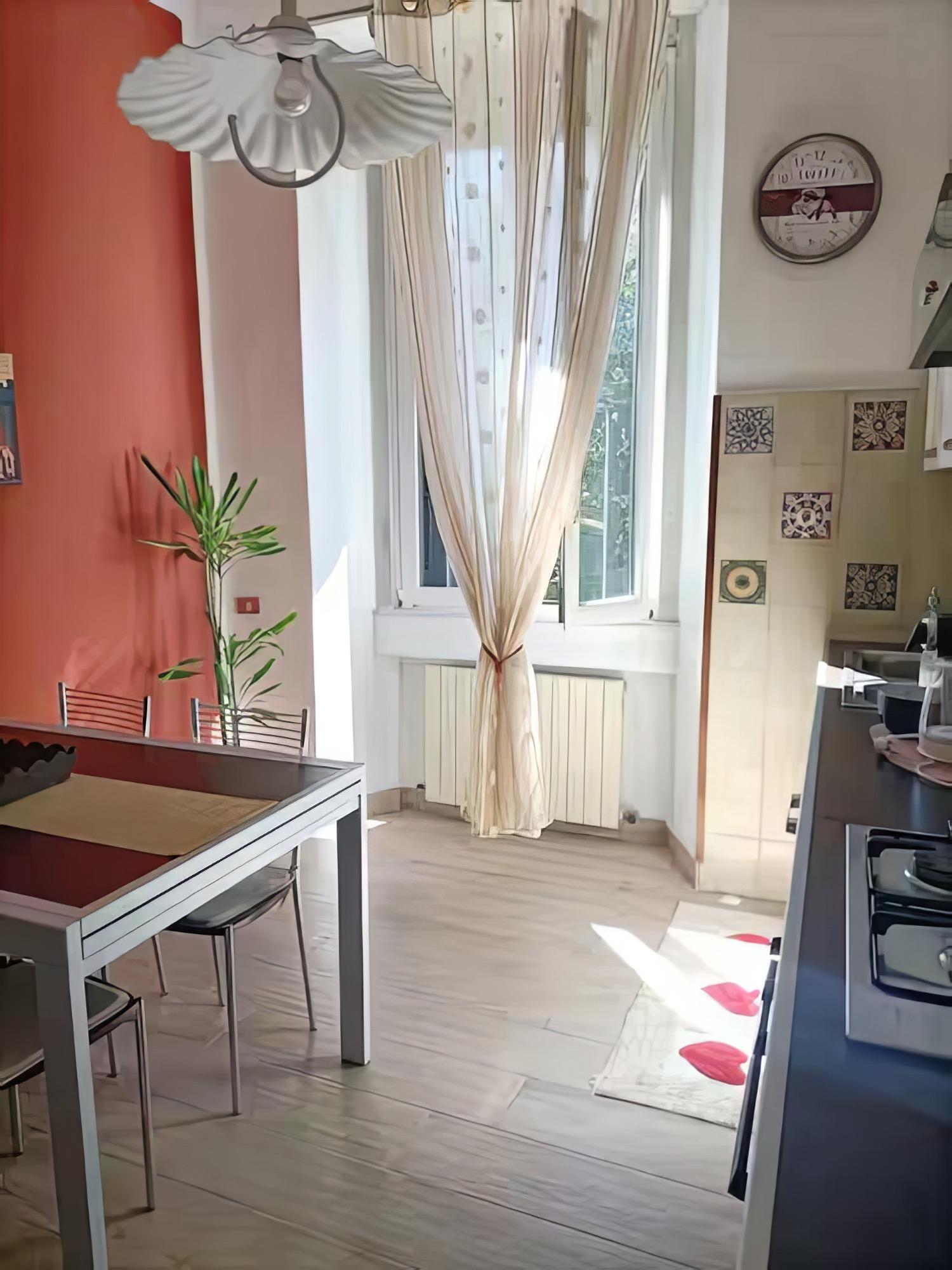 La colazione di LOVELY APARTMENT IN MILANO