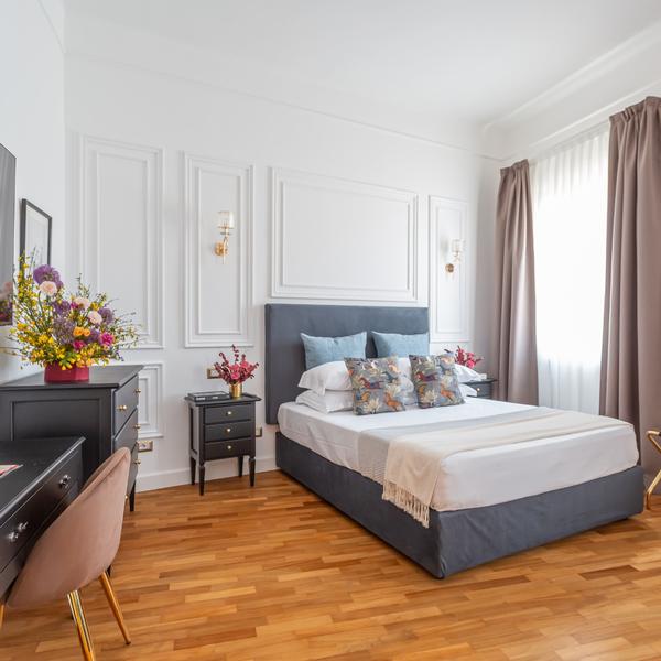  Blue Prestige Suites