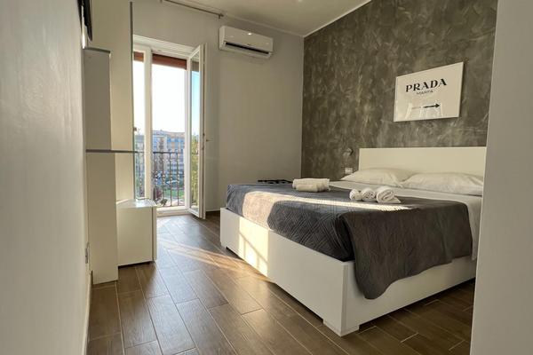 Metropolis Home