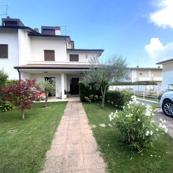  Villa Green Harmony