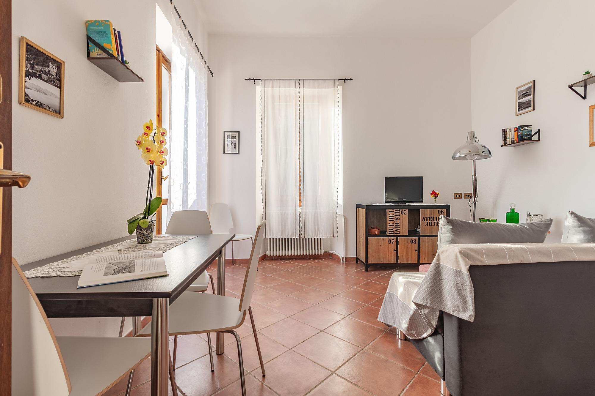 soggiorno con divano letto dimensioni 192*133 cm