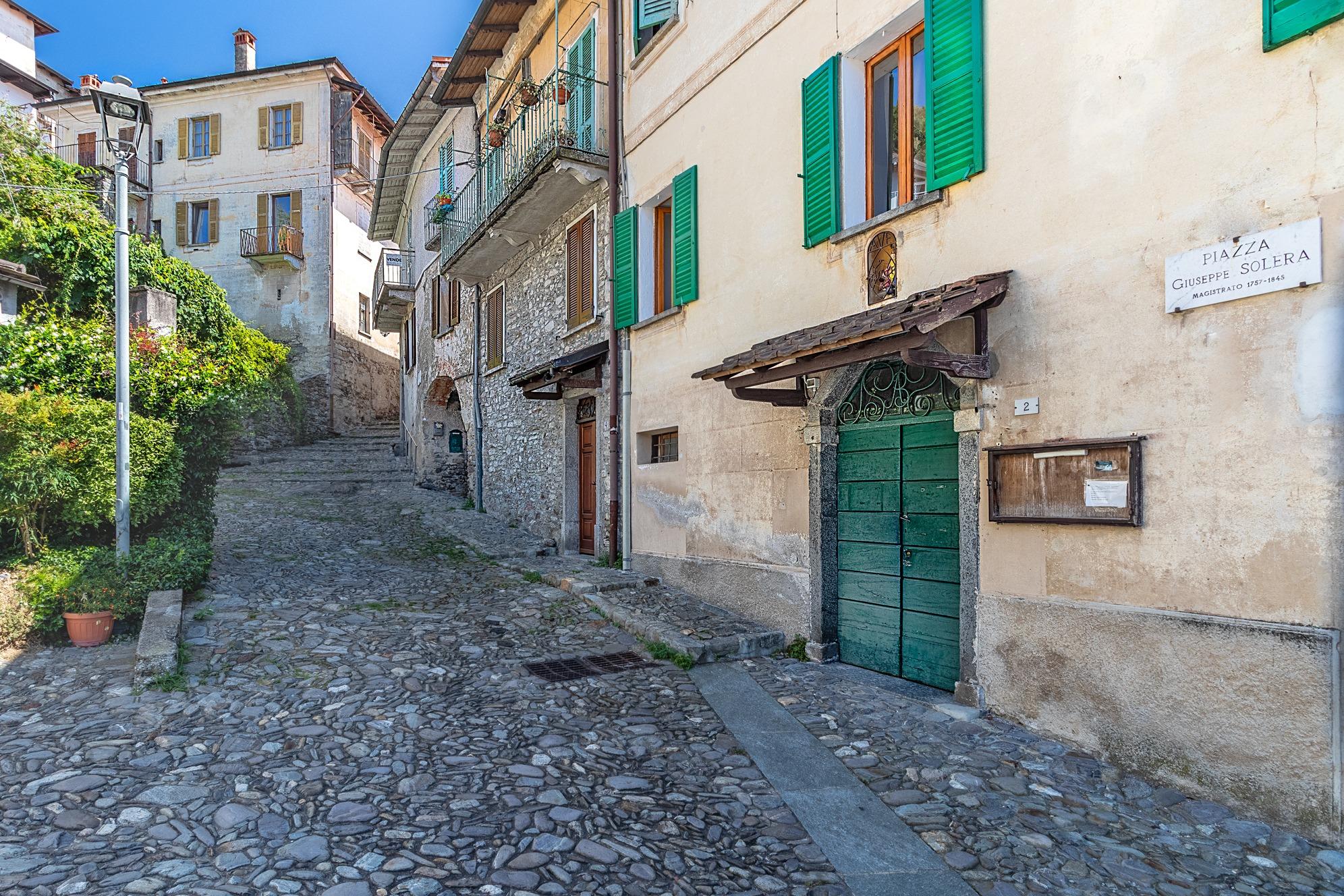 Casa con vista tramonto Lago Maggiore