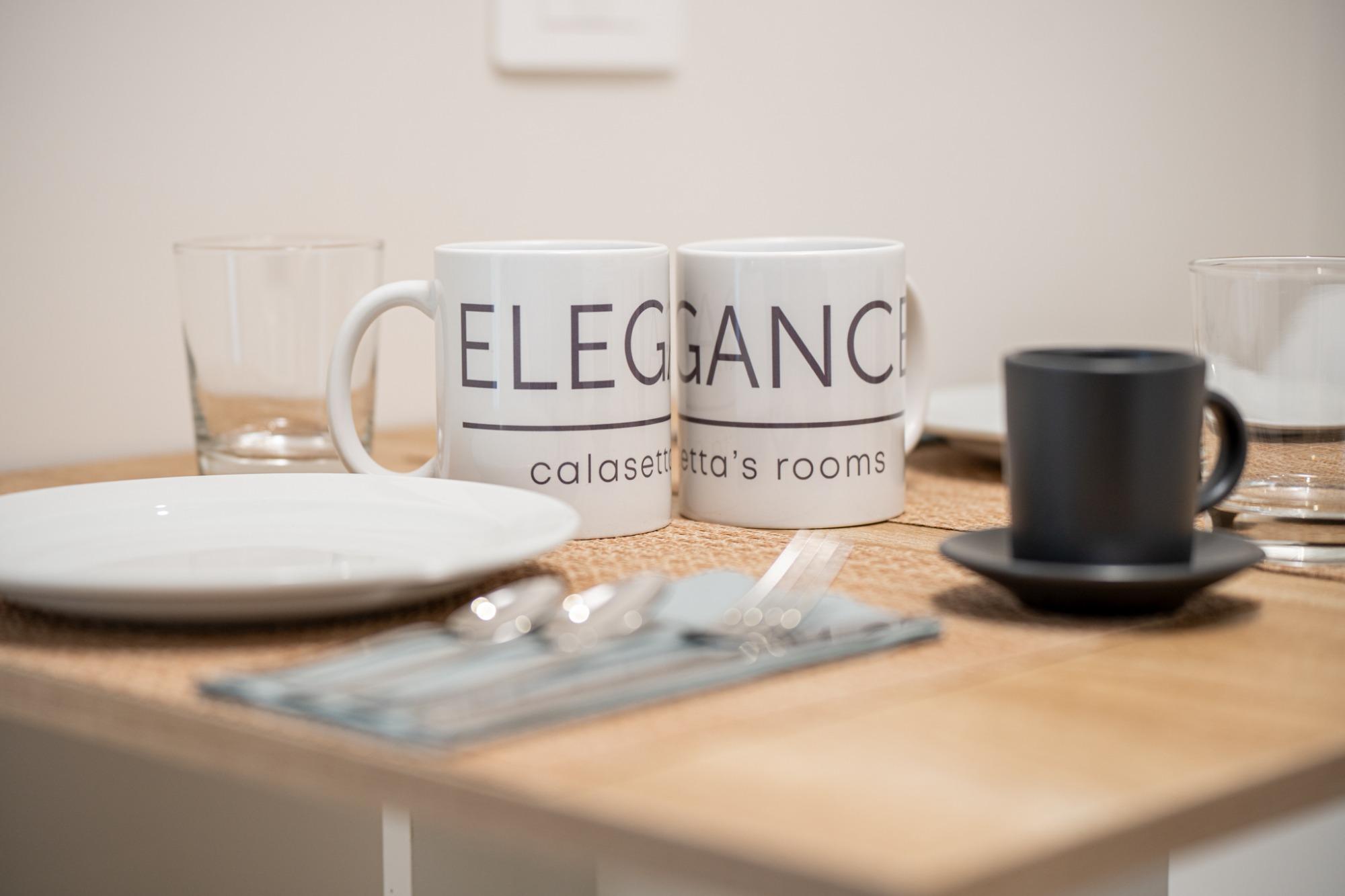 La colazione di ELEGANCE CALASETTA'S ROOMS