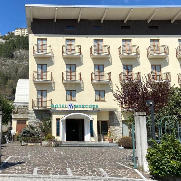  Hotel Mercure