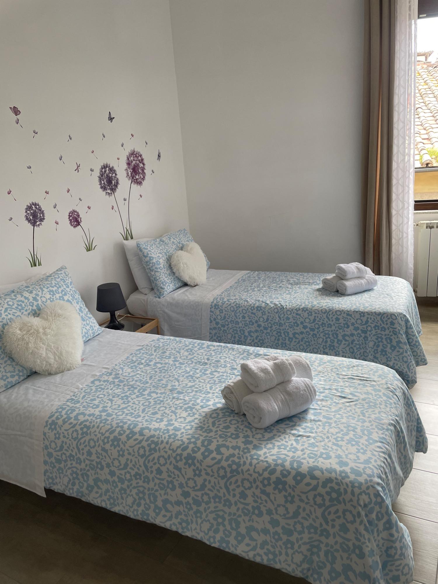 camera con due lettini singoli