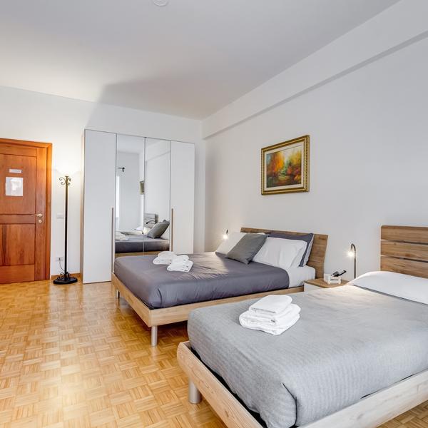  Trastevere Homestay