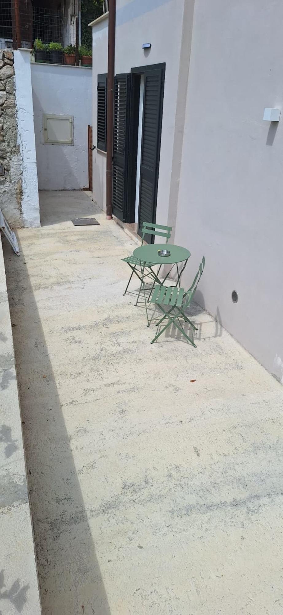 Private outdoor area of the room