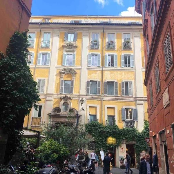  Charming Apartment At Trevi's Fountain