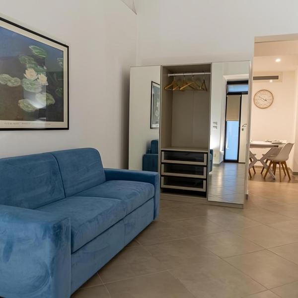  Trevisani 221 Apartments