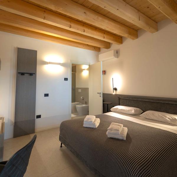 alma room