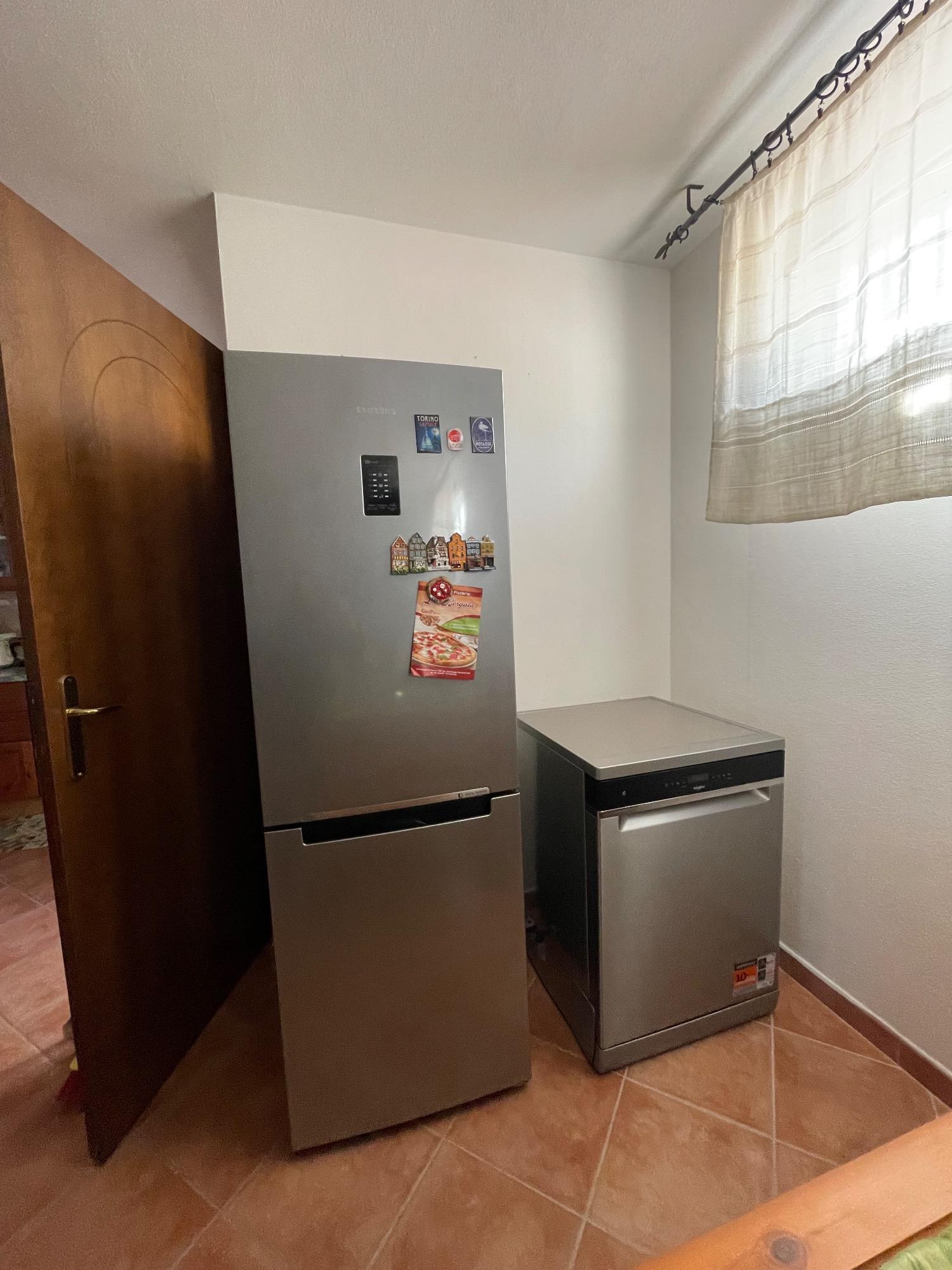 Frigorifero e lavastoviglie