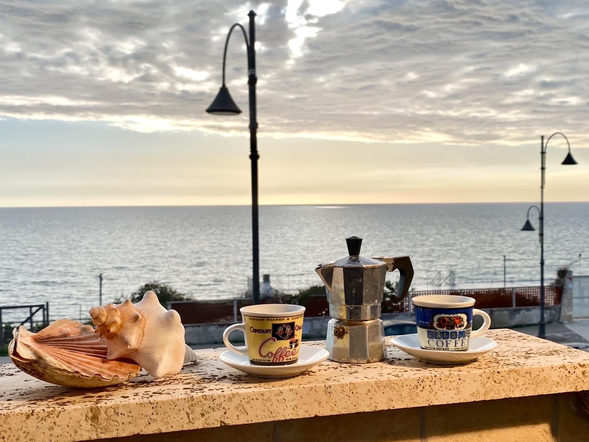 Balcone vista mare Cucina