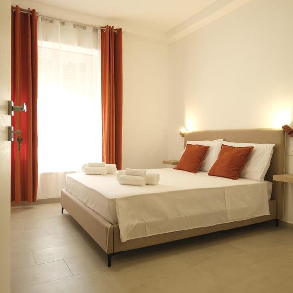 Marephis Rooms