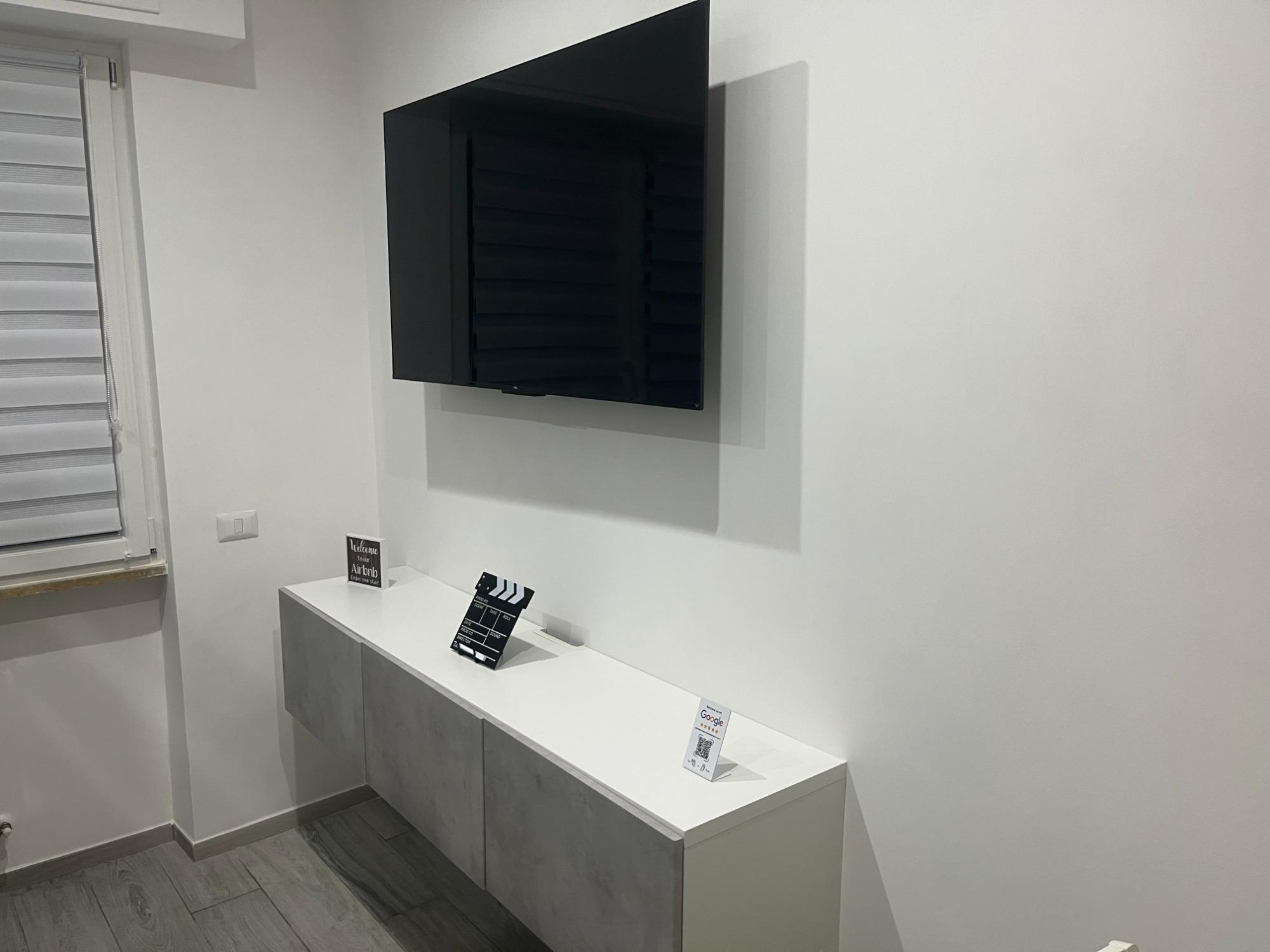 Living Room Smart TV