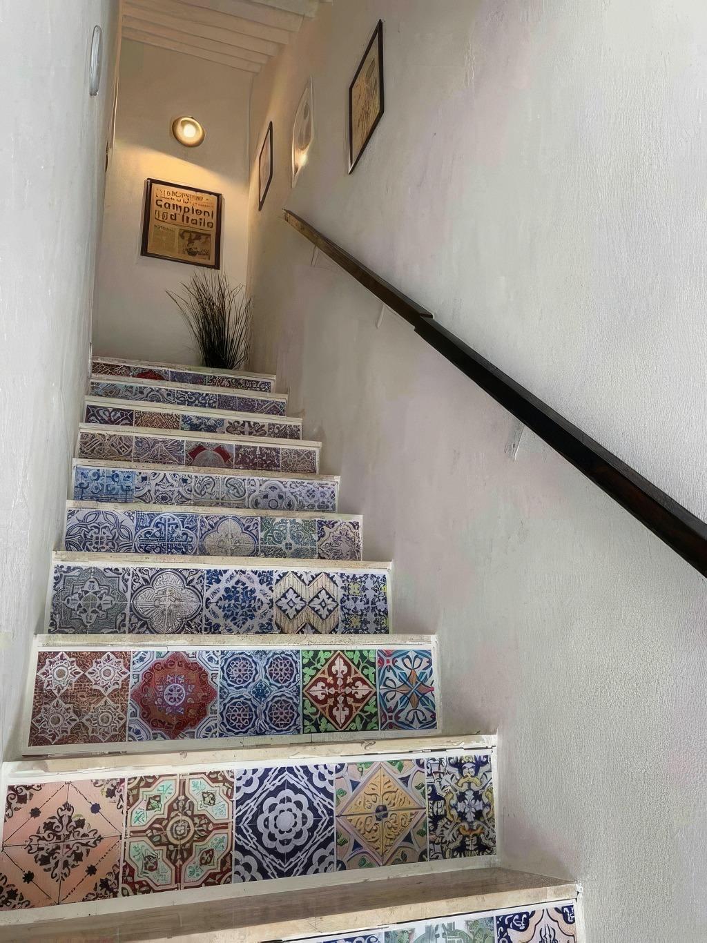 Scale ingresso struttura