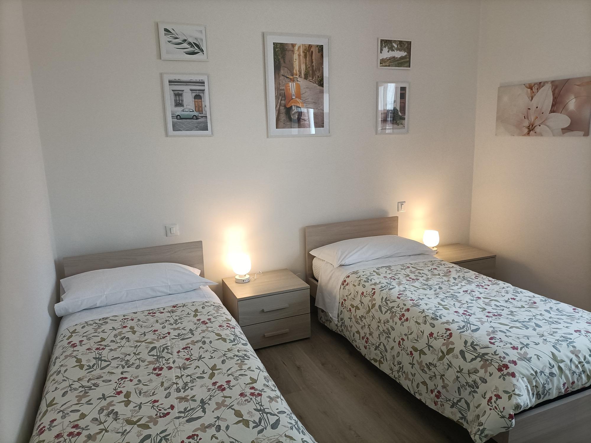 su richiesta i due letti singoli si possono unire per avere un letto matrimoniale