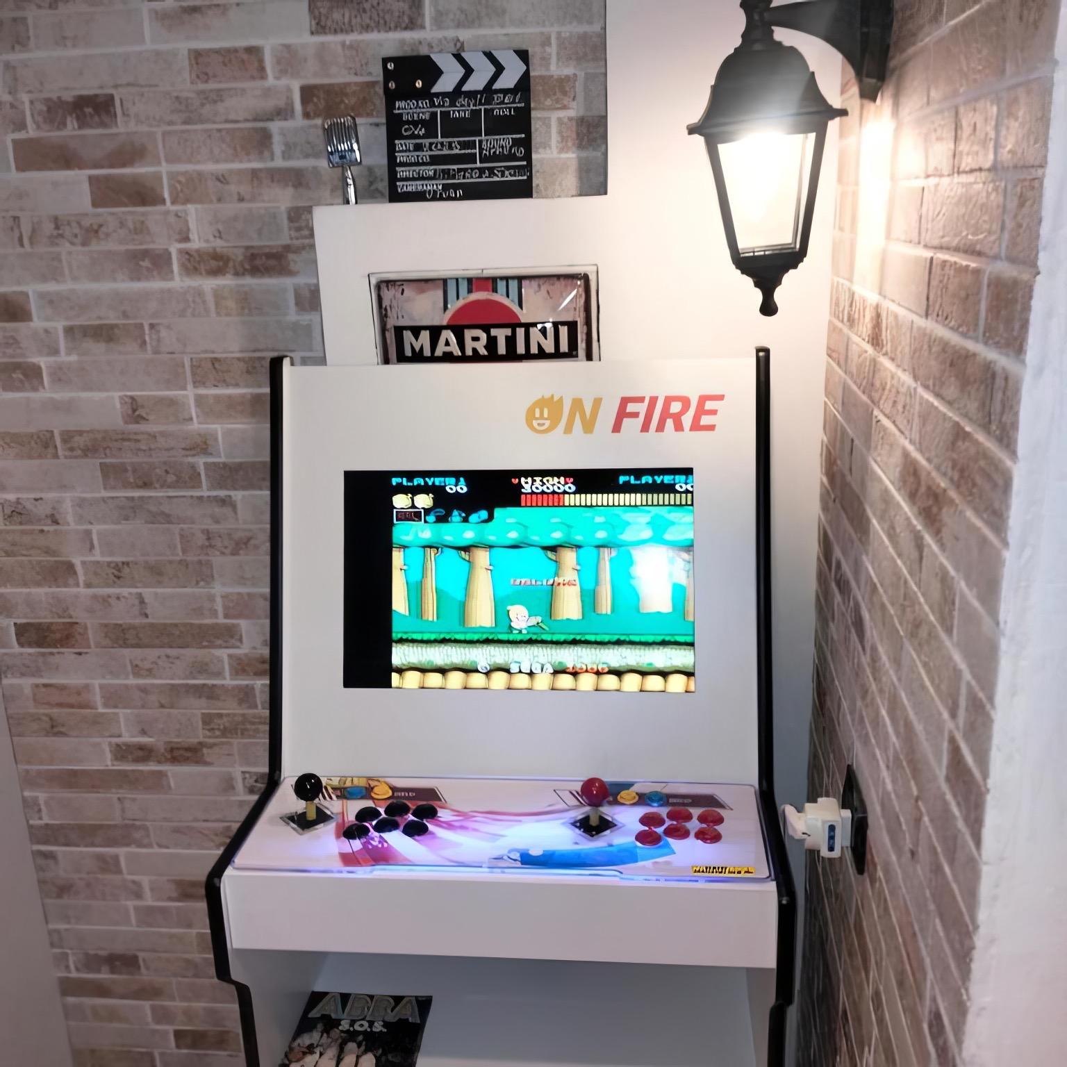 Videogame libero ,con giochi Arcade