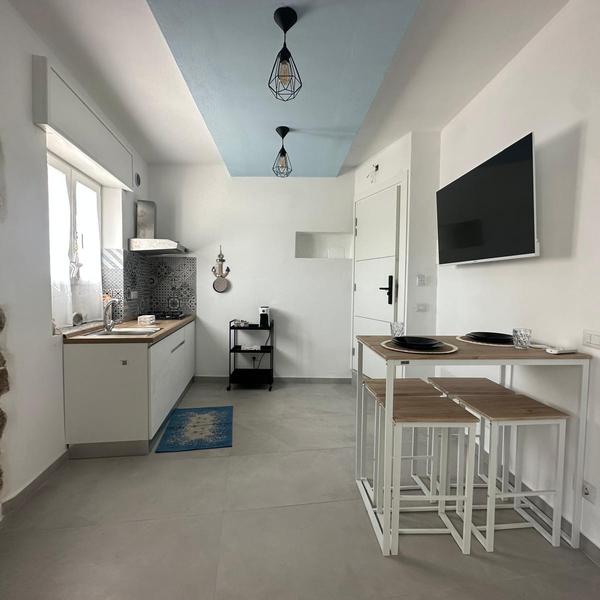  Crispi Guest House Mmg