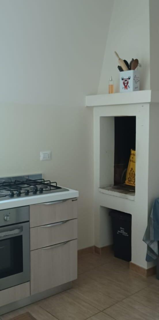 dettaglio del camino salentino