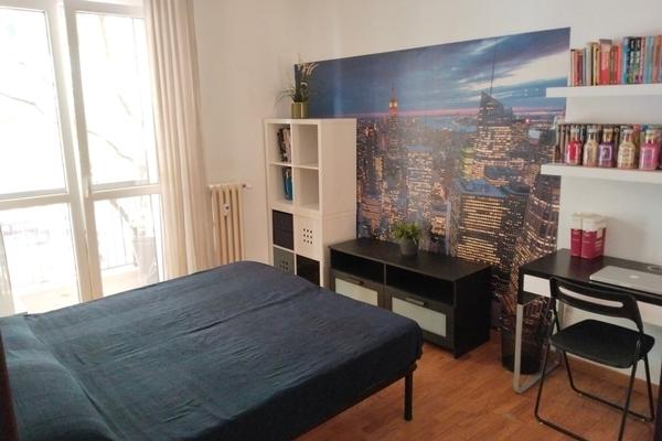 Camera Spaziosa in Trilocale a due passi dalla M1