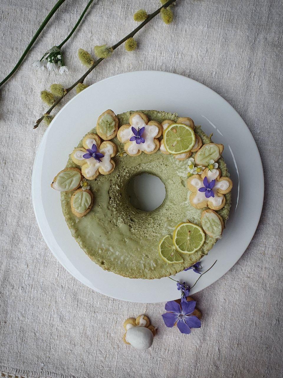 Match cake