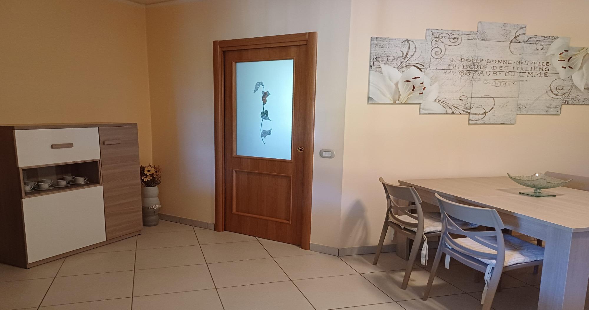 ALTRO ASPETTO DELLA SALA DA PRANZO