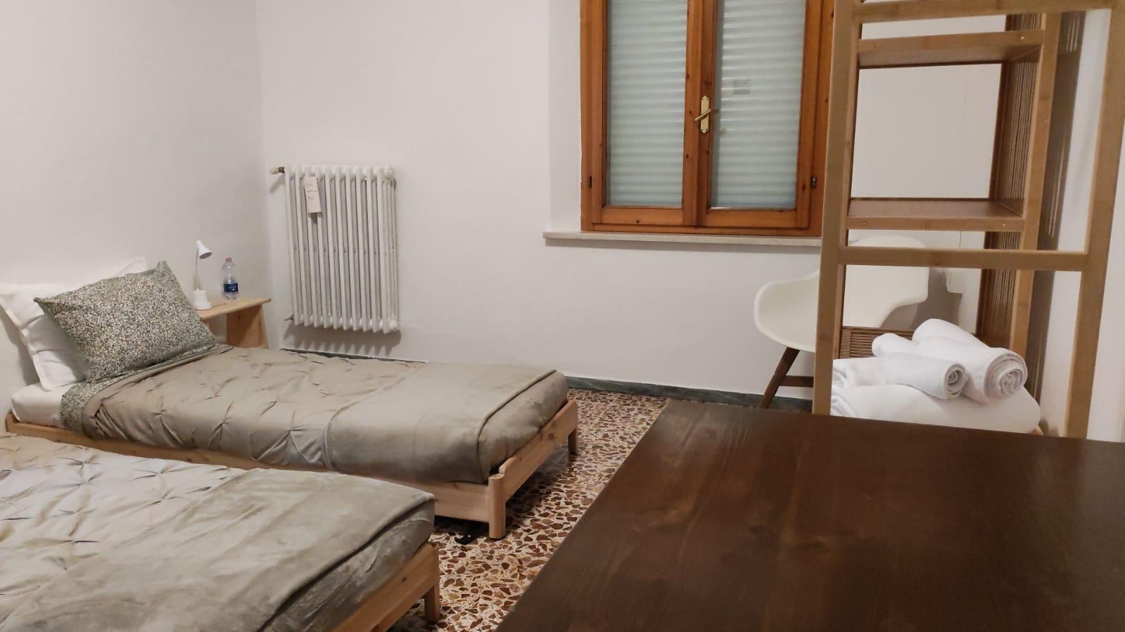 seconda camera doppia con letti singoli separati